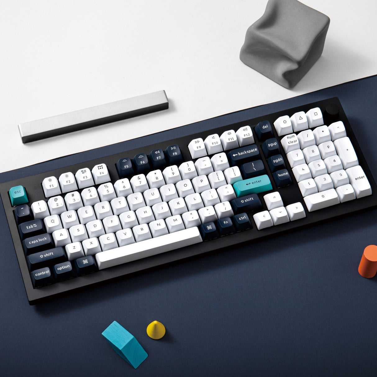 Keychron Q5 Max QMK/VIA Wireless Custom Mechanical Keyboard Aluminum Body